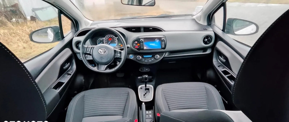 Toyota Yaris cena 28900 przebieg: 41000, rok produkcji 2018 z Warszawa małe 154